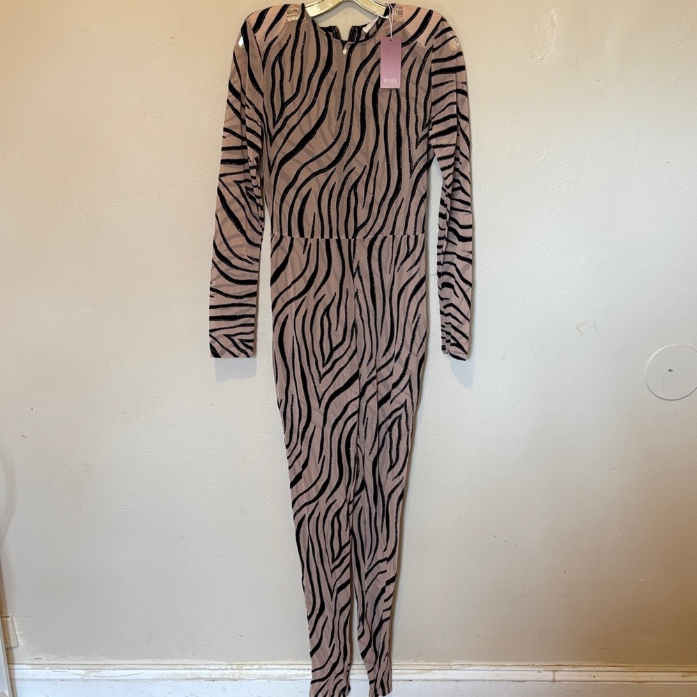 Elegant Zebra Print Long Sleeve Jumpsuit